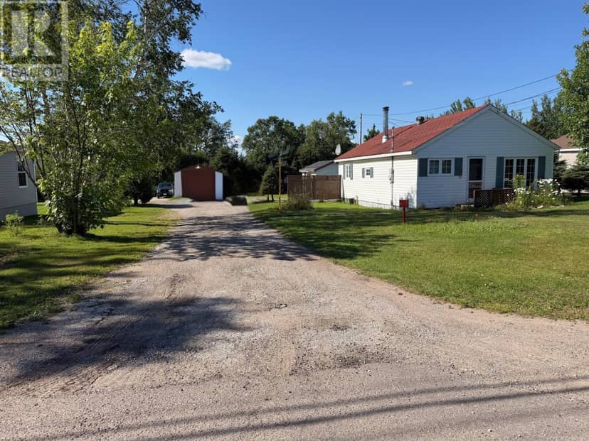 25 HANCOCK Road, Deer Lake, photo 2