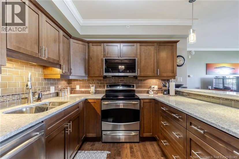 700 Cliffe Street Unit# 407 — photo 3 of 30