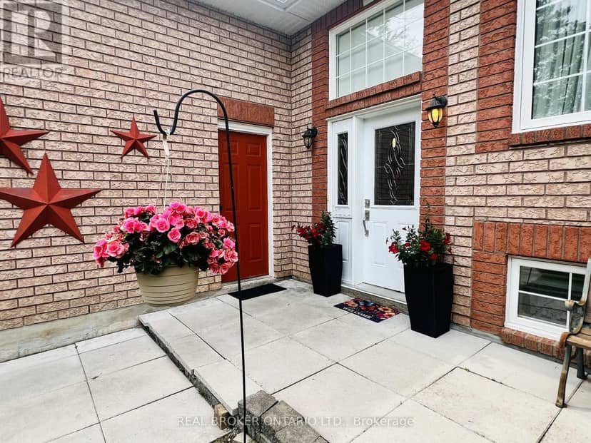 2342 Somers Boulevard — photo 3 of 30