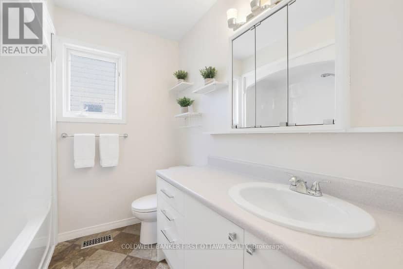 184 Morris Street — photo 20 of 40