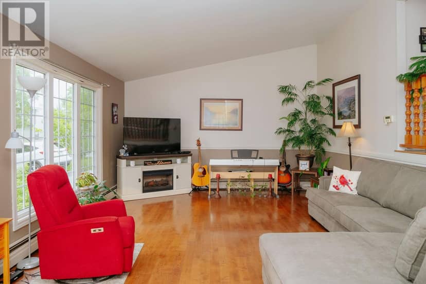 58 Byrd Avenue — photo 11 of 40