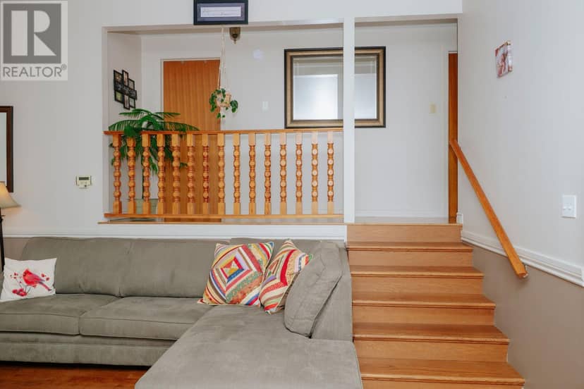 58 Byrd Avenue — photo 17 of 40