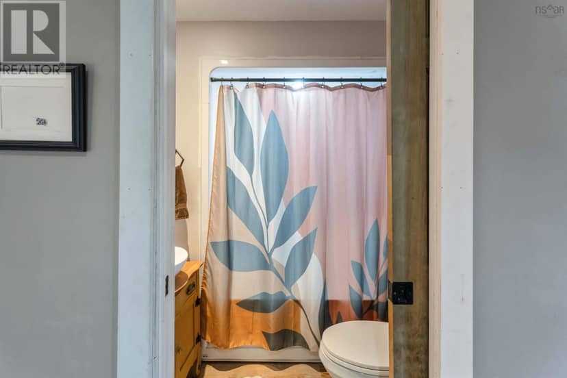 22 Washington Street — photo 21 of 40