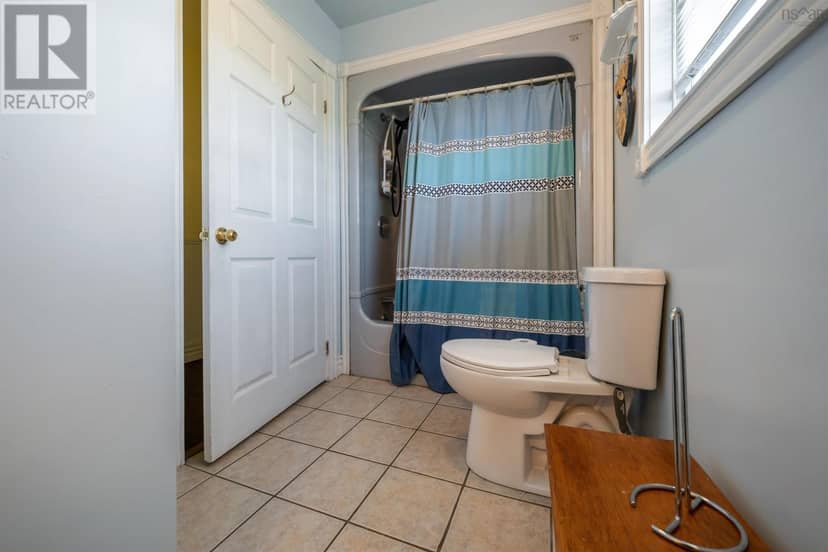 392 BIRCH HILL Road — photo 26 of 40