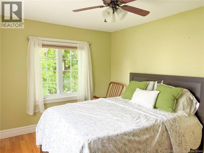 21 Hillcrest Avenue — photo 34 of 40
