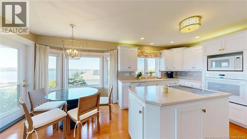 91 Rivershore Drive — photo 13 of 40