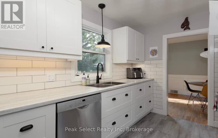 349 Edward Street, South Huron, photo 6