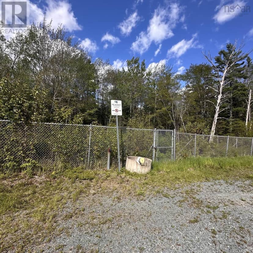 76 Wellington Road — photo 15 of 15