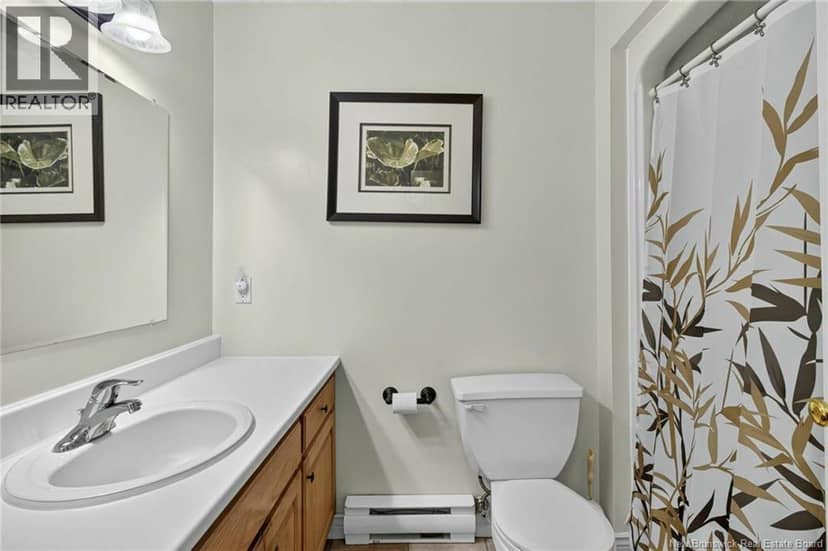 91 Old Oak Crescent — photo 15 of 21