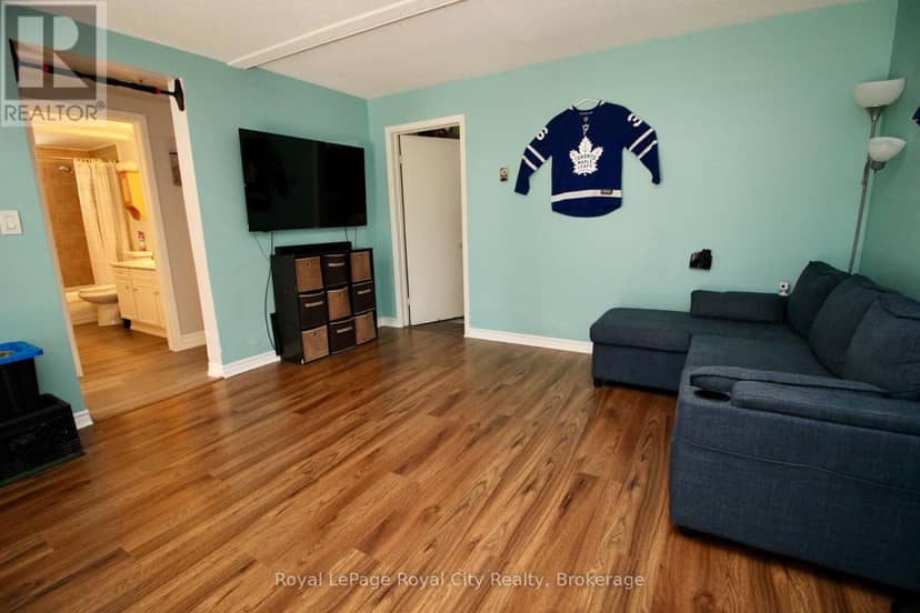 405 Main Street S — photo 17 of 40