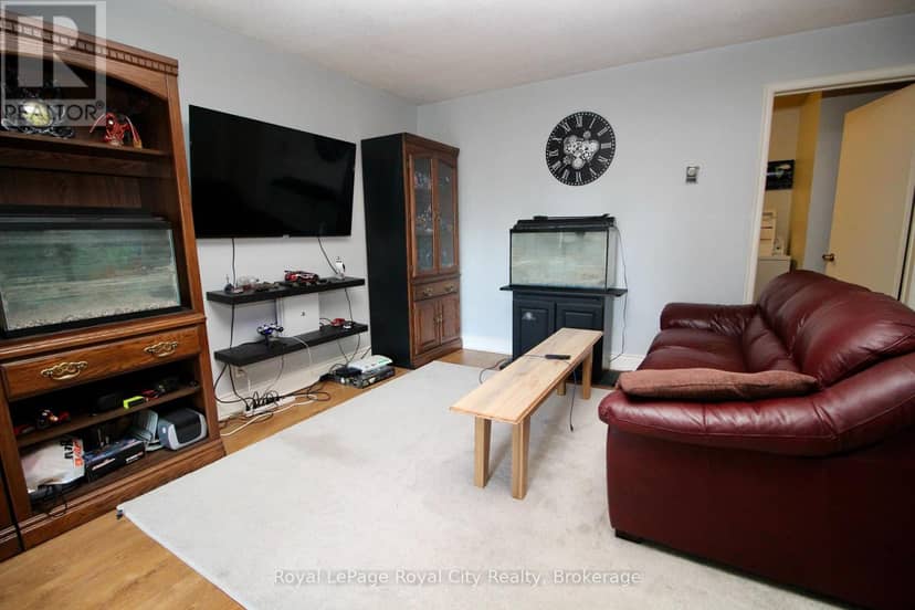 405 Main Street S — photo 8 of 40