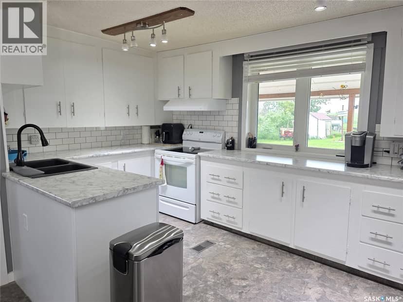 Spence Acreage — photo 4 of 40