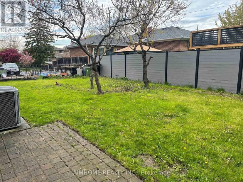 170 Gracefield Avenue — photo 3 of 18