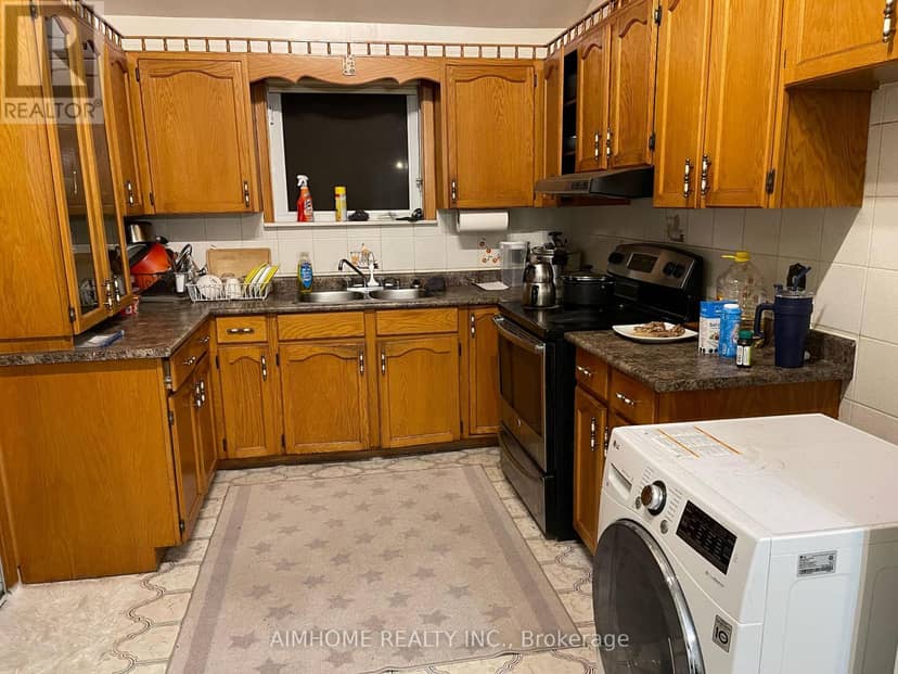 170 Gracefield Avenue — photo 5 of 18
