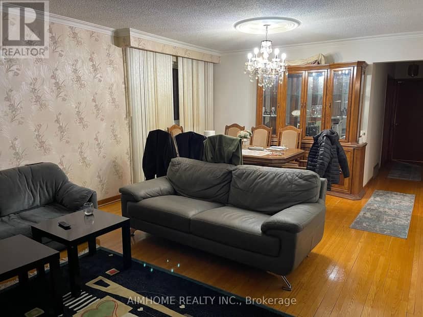170 Gracefield Avenue — photo 9 of 18