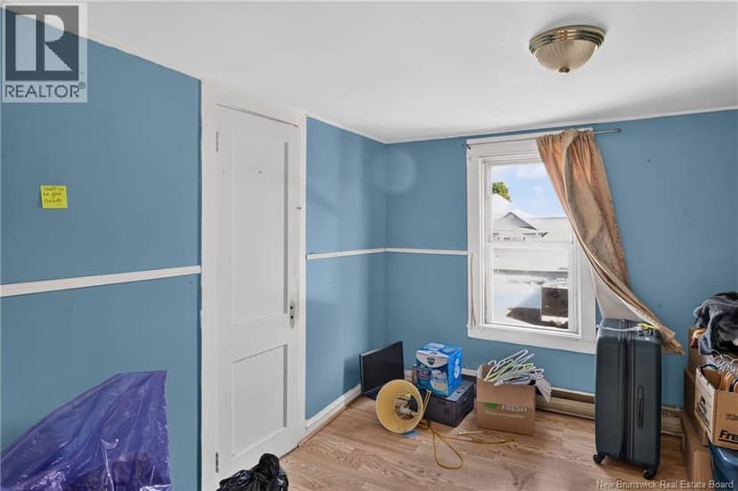 4 Windsor Street — photo 9 of 18