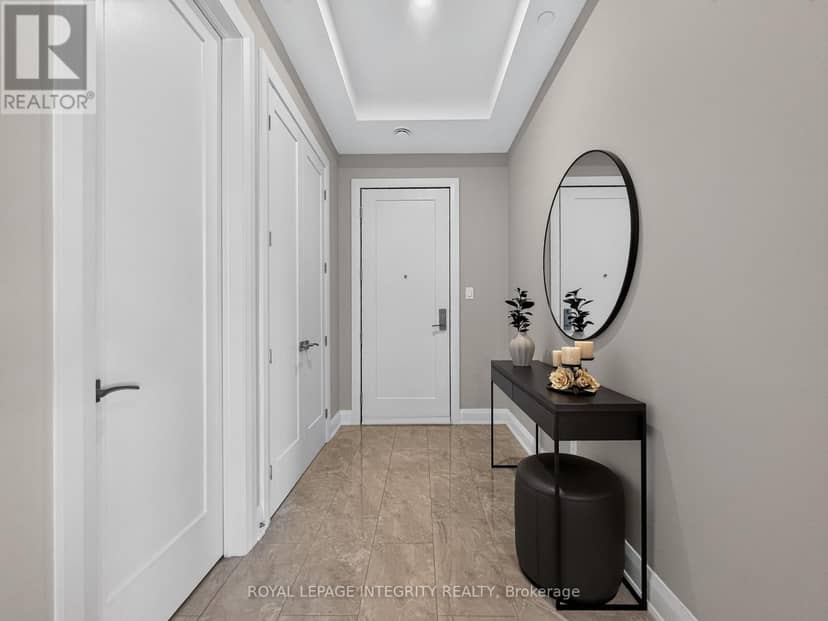 303 - 100 Cortile Private — photo 7 of 40