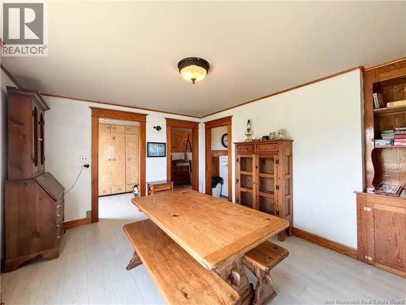 246 White Head Road — photo 4 of 40