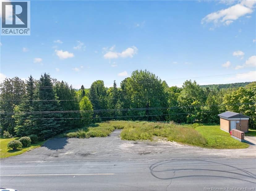 1768 Des Pionniers Avenue, Balmoral, photo 3