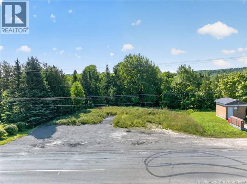 1768 Des Pionniers Avenue, Balmoral, photo 4