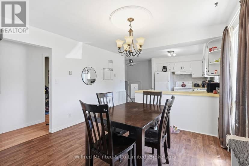 3 Bradley Street — photo 12 of 40