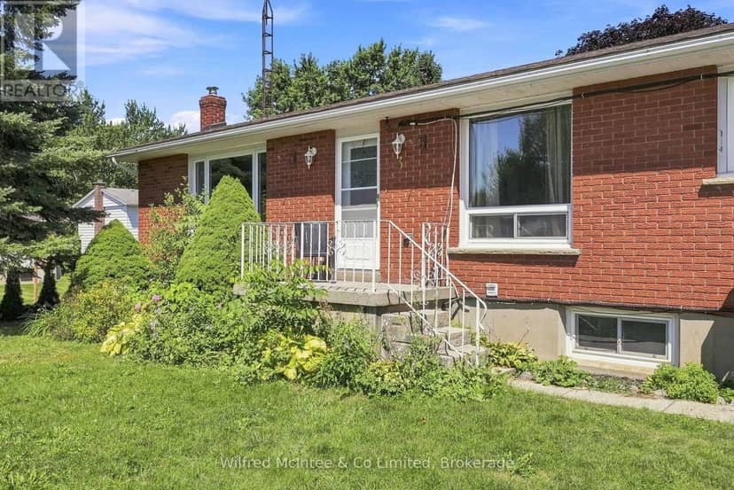 3 Bradley Street — photo 6 of 40