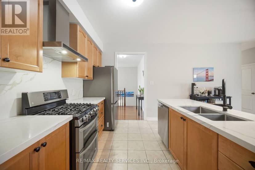 52 Atchison Drive — photo 11 of 40