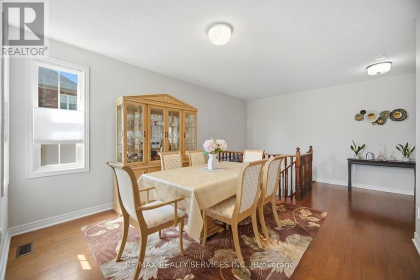 52 Atchison Drive — photo 5 of 40