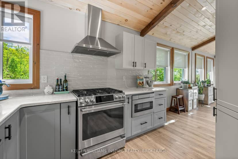 1023 Pepper Lane — photo 14 of 40
