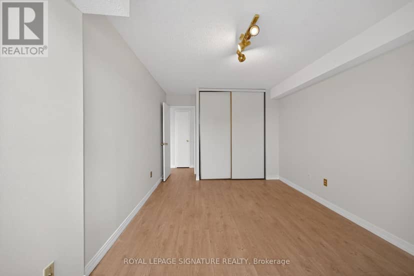 907 - 301 Frances Avenue — photo 21 of 40