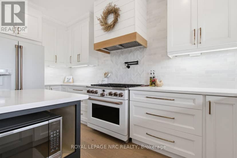 701 Buffalo Road, Fort Erie, photo 8