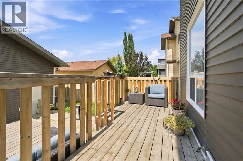6918 88A Street — photo 21 of 25