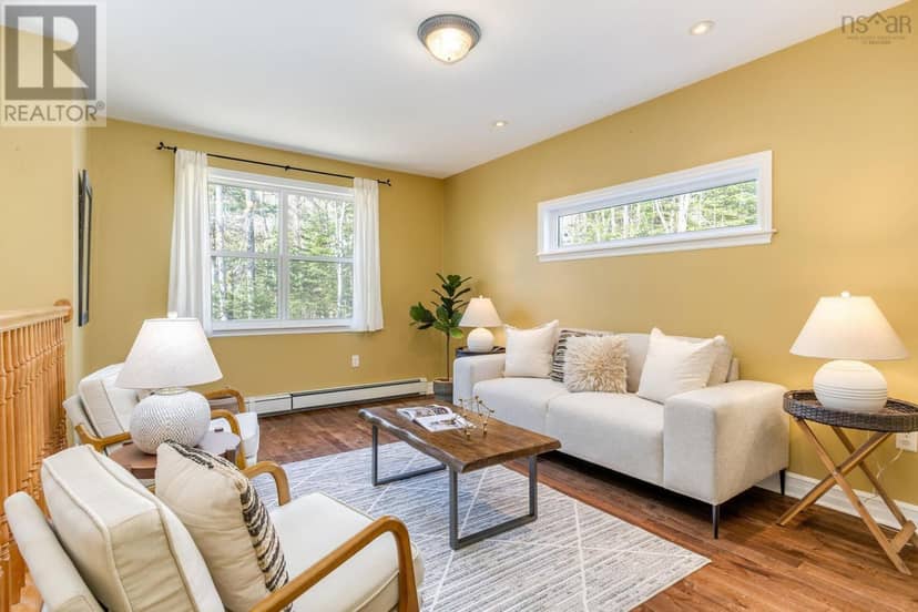 255 Sandwick Drive — photo 16 of 40