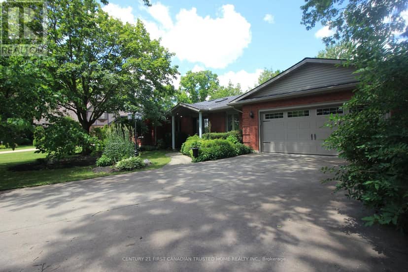 27 Croydon Drive, Middlesex Centre, photo 2