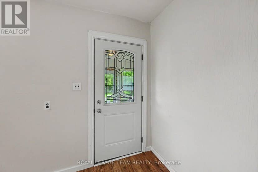 10526 Van Allen Road — photo 4 of 33