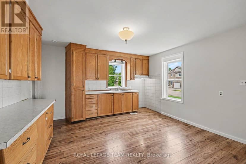 10526 Van Allen Road — photo 5 of 33