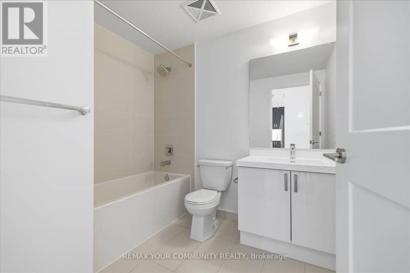 2214 - 7895 Jane Street — photo 7 of 29