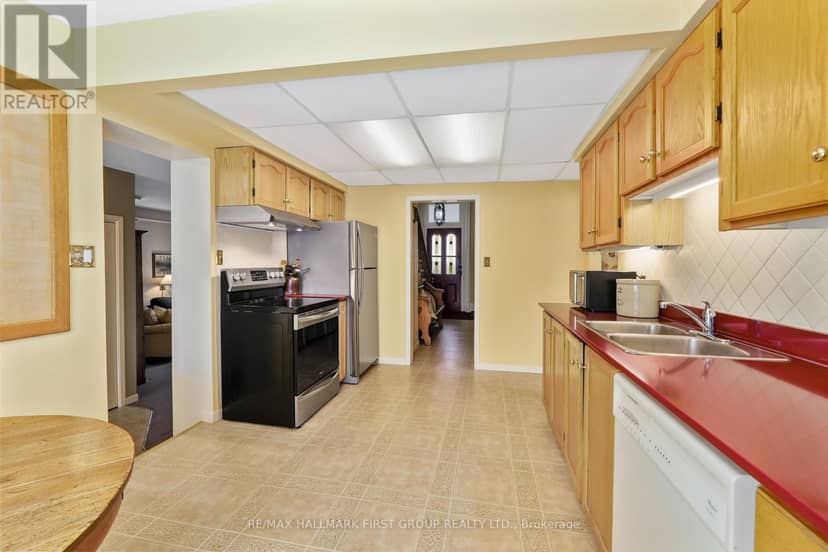 20 Kensington Avenue — photo 15 of 40