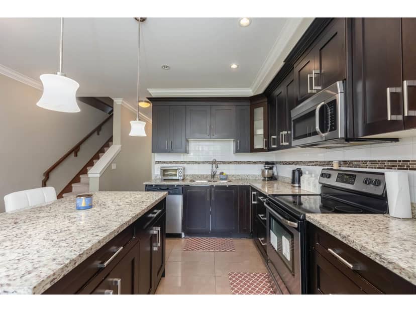 64 6383 140 STREET, Surrey, photo 8