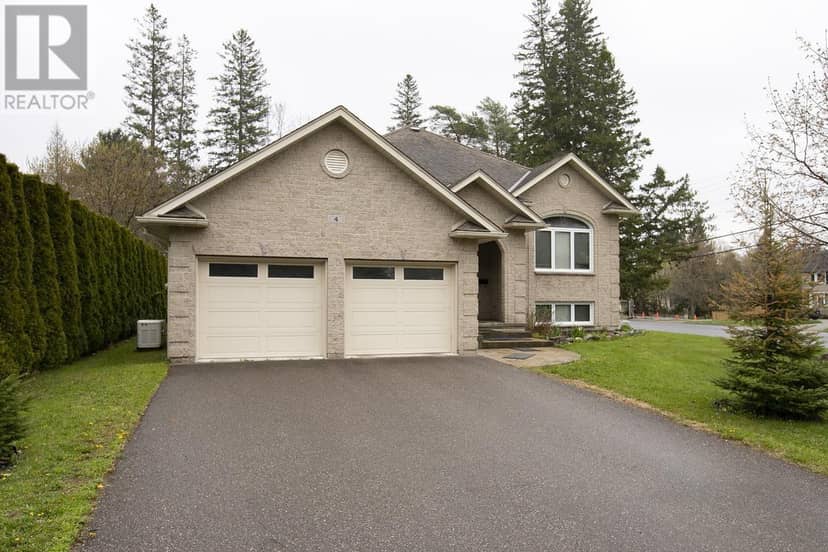4 Parkdale DR — photo 1 of 40
