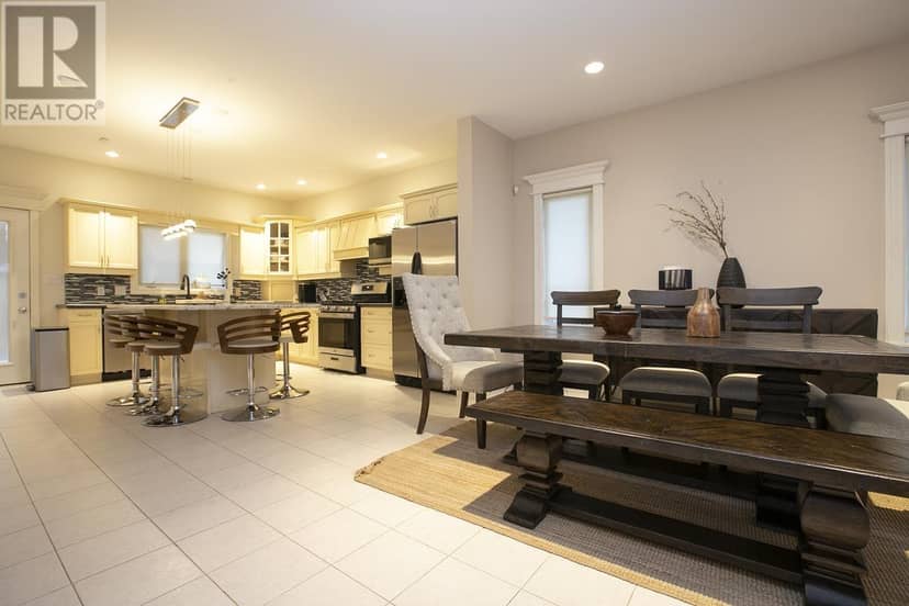 4 Parkdale DR — photo 17 of 40