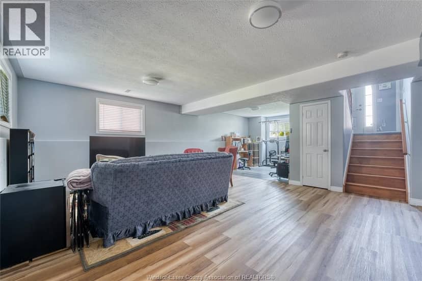 24 Briarwood — photo 21 of 40