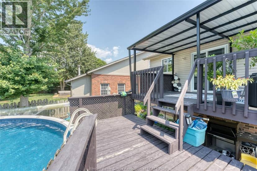 24 Briarwood — photo 38 of 40