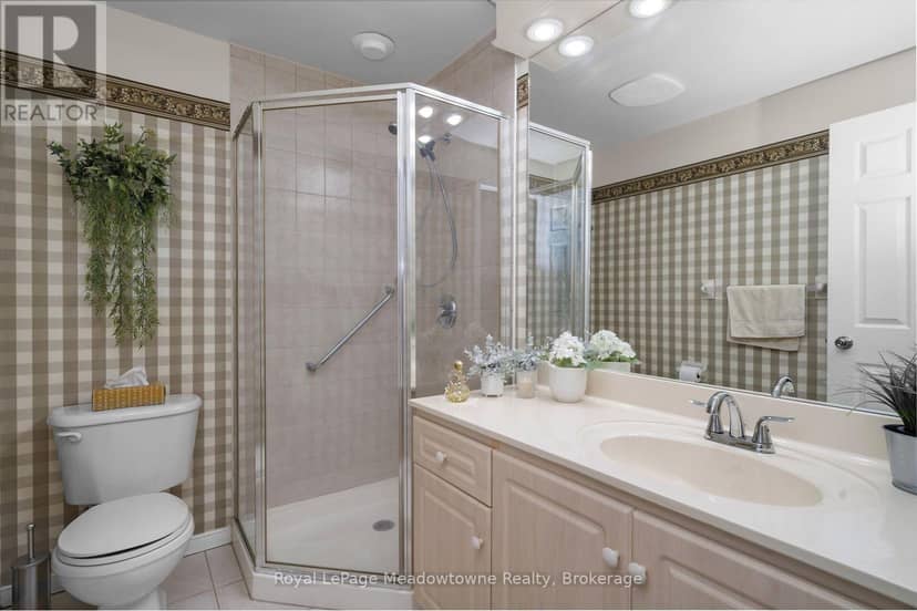 210 - 2075 Amherst Heights Drive — photo 33 of 40