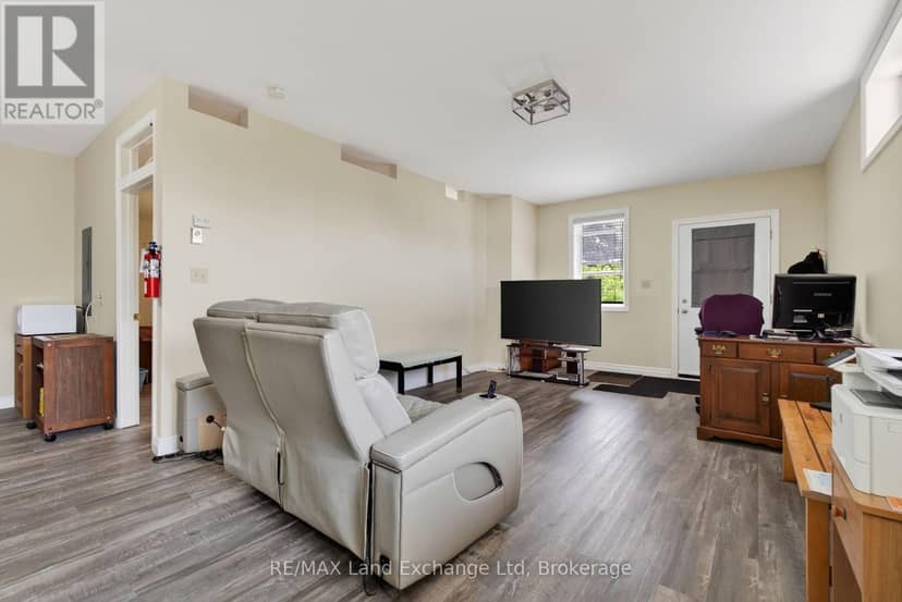 77 Montreal Street — photo 14 of 40