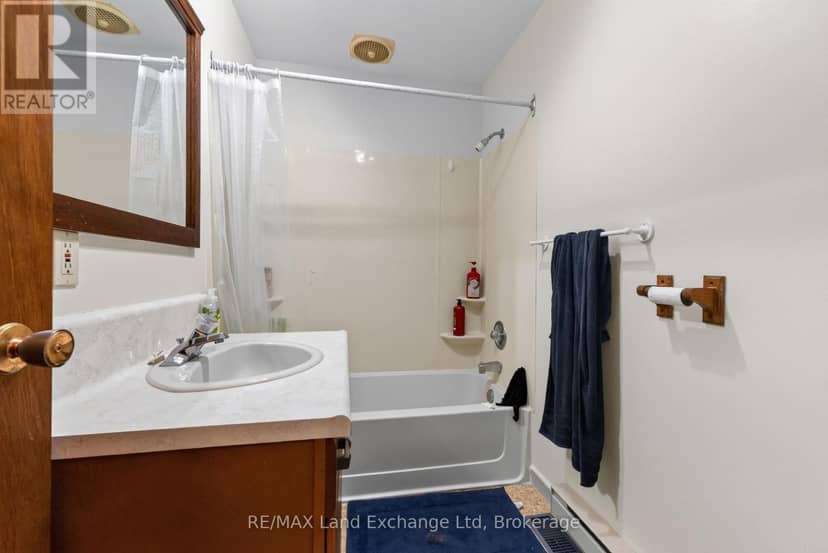 77 Montreal Street — photo 25 of 40