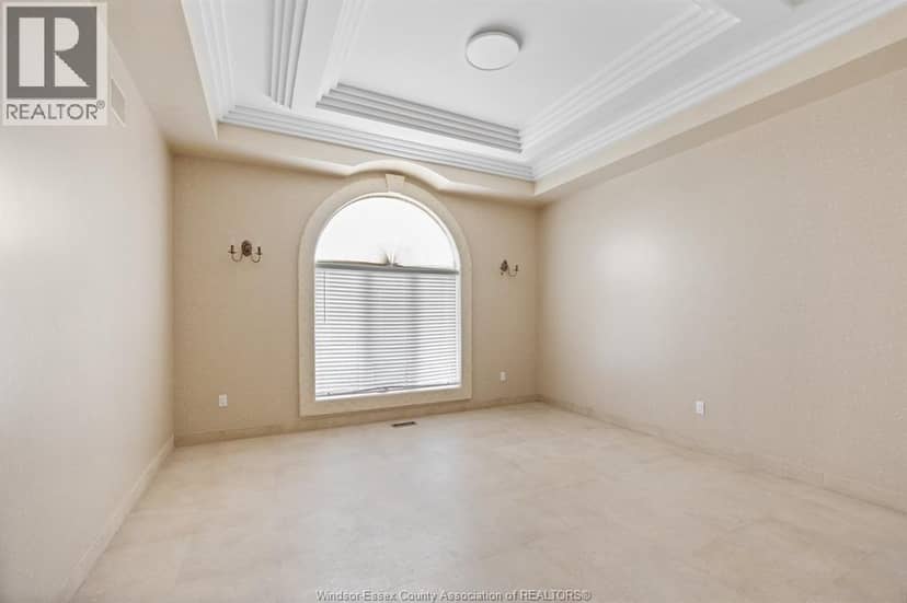 7348 Howard — photo 27 of 40