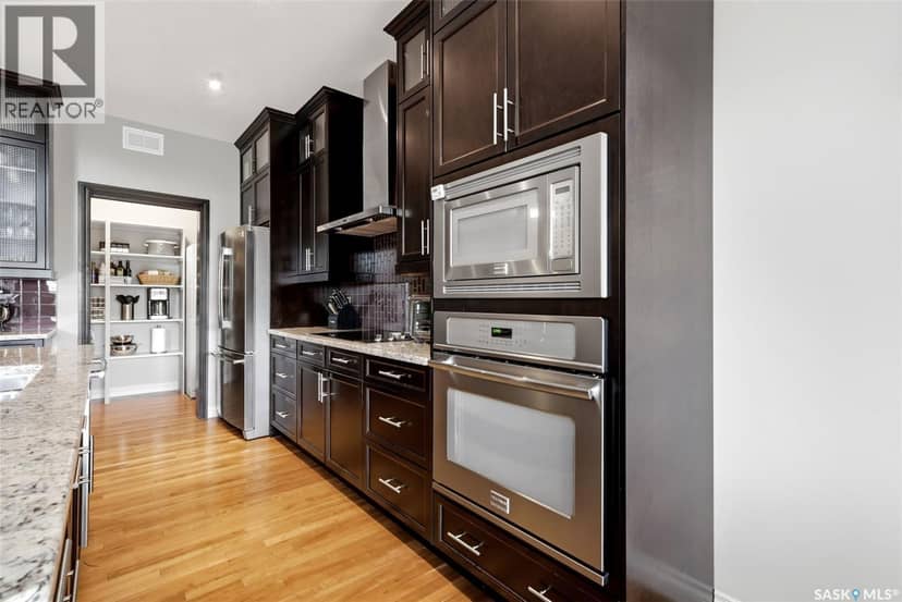 4127 Chuka DRIVE — photo 15 of 40