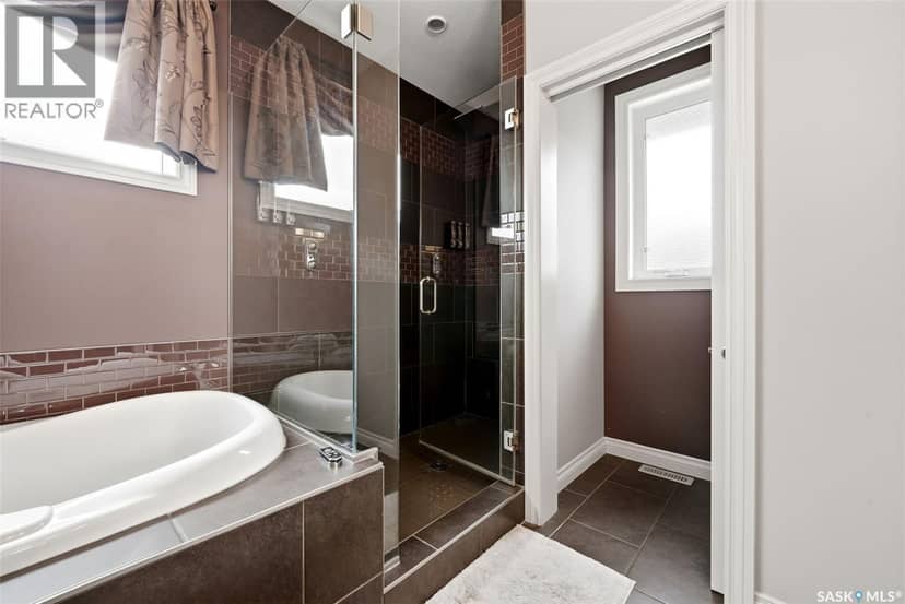 4127 Chuka DRIVE — photo 24 of 40