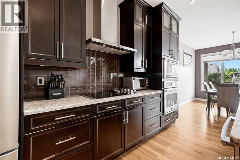 4127 Chuka DRIVE — photo 14 of 40
